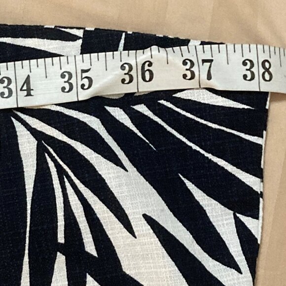 Hobbs Sleeveless Size 10 Black & White Dress - Picture 9 of 16